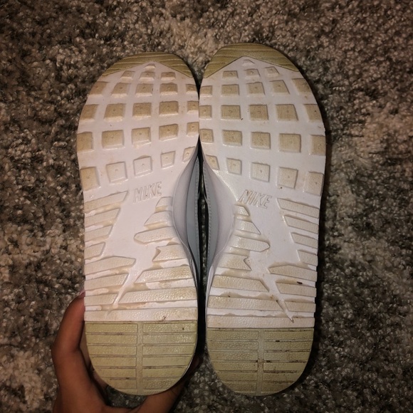 Nike Air Max Thea - Picture 3 of 3